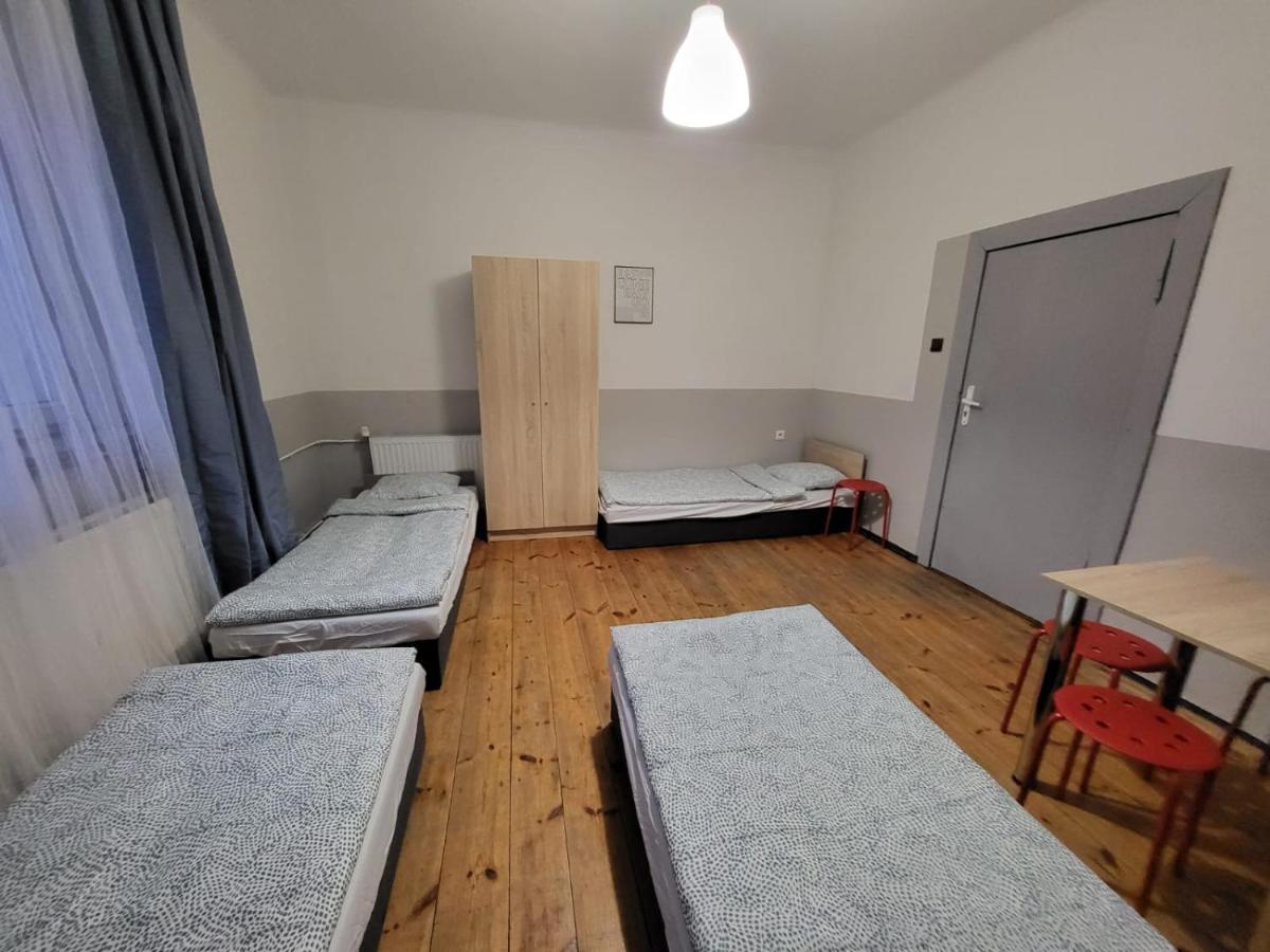 Hostel Tanie Spanie Wilda - Zameldowanie Bezobslugowe -